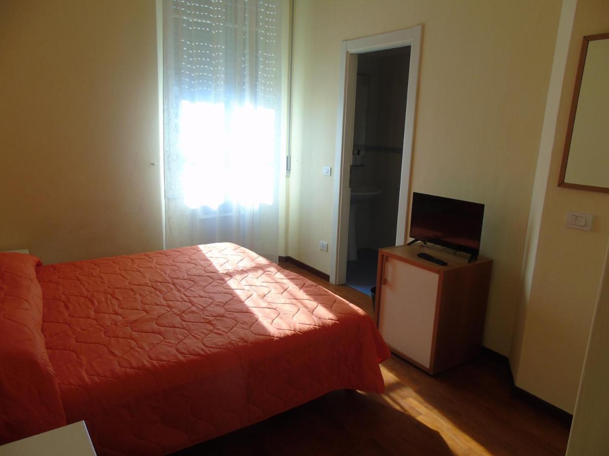 Affittacamere Bel Sole 보르게토 디 바라 외부 사진